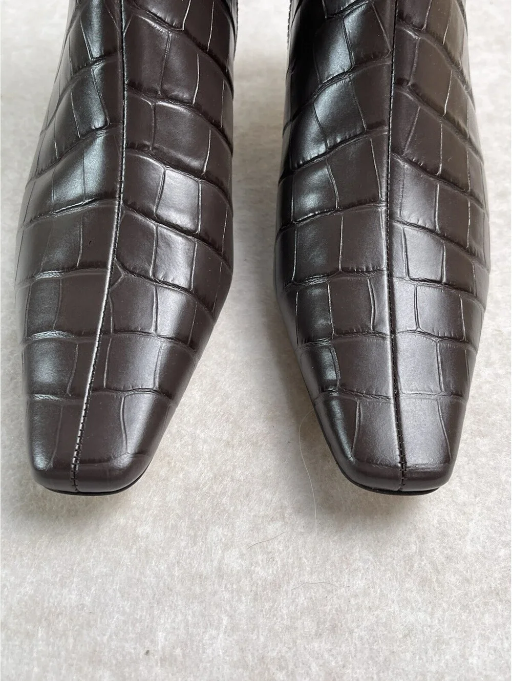 NIB Michael Kors Women's Brown / Chocolate Cosmo Kitten Heel Leather Booties 6.5